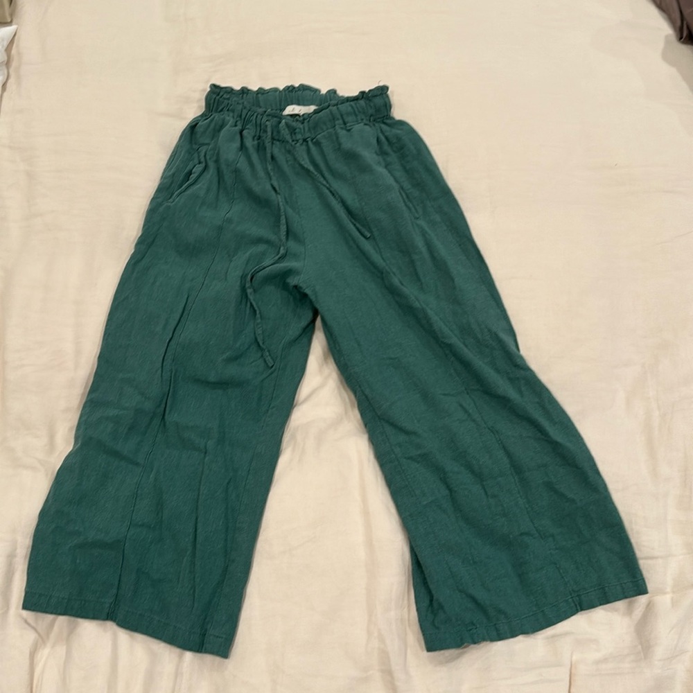 Linen cropped pants